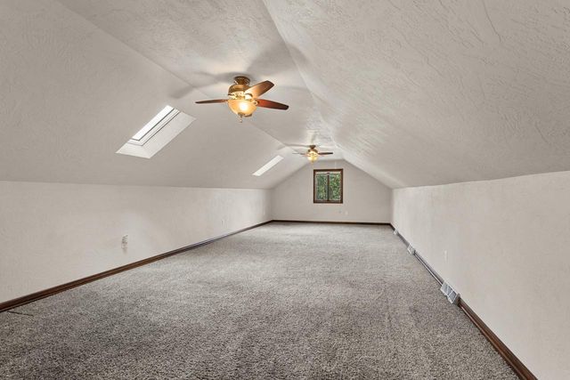 1890 PAYTON COURT, De Pere, WI 54115