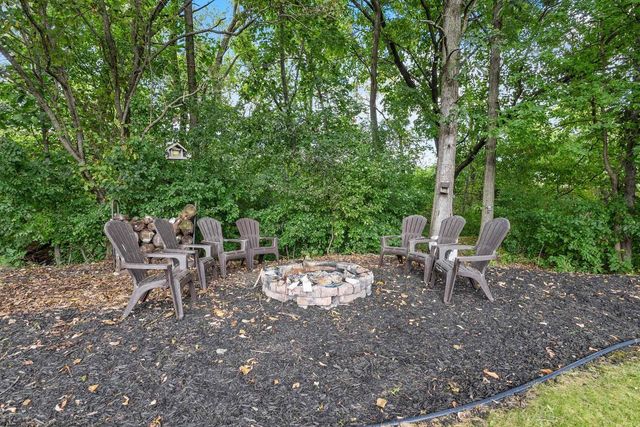 1890 PAYTON COURT, De Pere, WI 54115