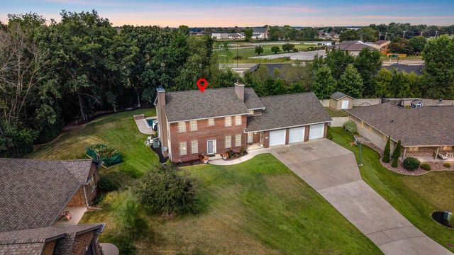 1890 PAYTON COURT, De Pere, WI 54115