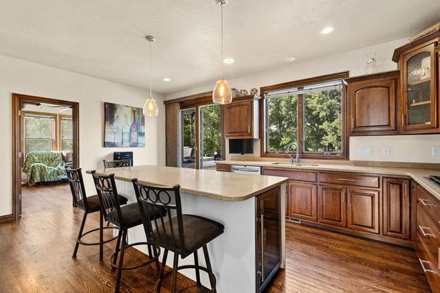 1890 PAYTON COURT, De Pere, WI 54115