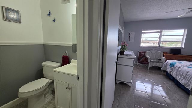 5300 Washington St L338, Hollywood, FL 33021