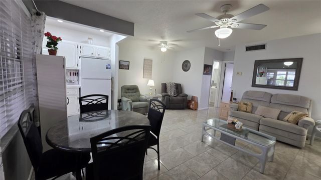5300 Washington St L338, Hollywood, FL 33021