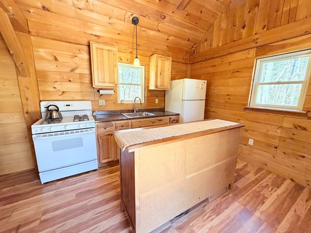 34 South Road, Lempster, NH 03605