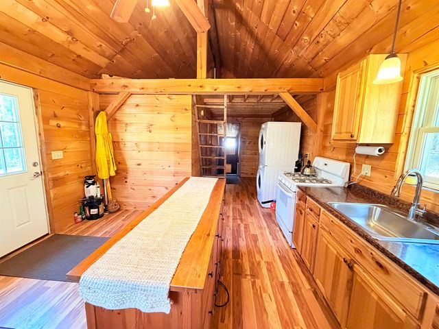 34 South Road, Lempster, NH 03605