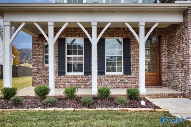 68 Taylors Brook Way, Gurley, AL 35748