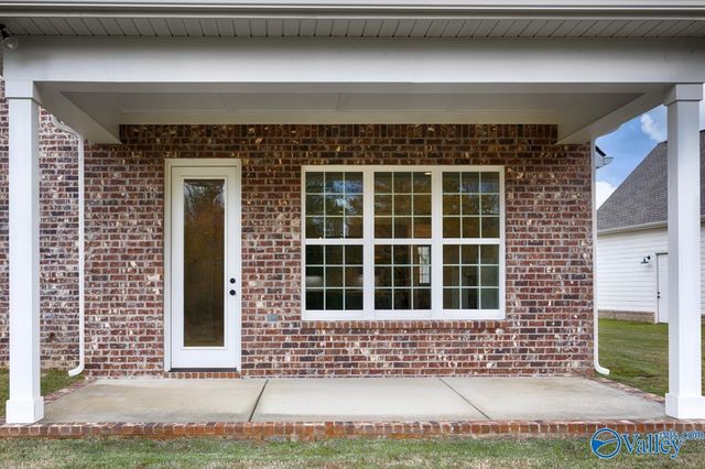 68 Taylors Brook Way, Gurley, AL 35748