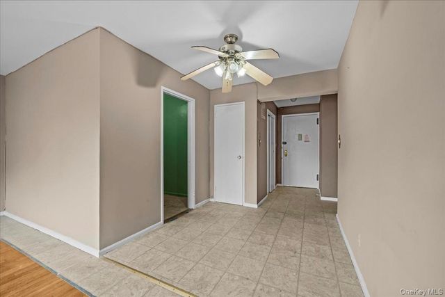 8935 155th Ave 3M, Howard Beach, NY 11414