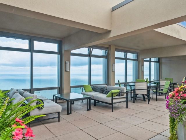 65 E Monroe Street 4317, Chicago, IL 60603