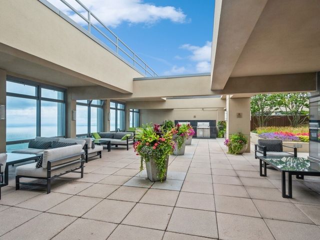 65 E Monroe Street 4317, Chicago, IL 60603