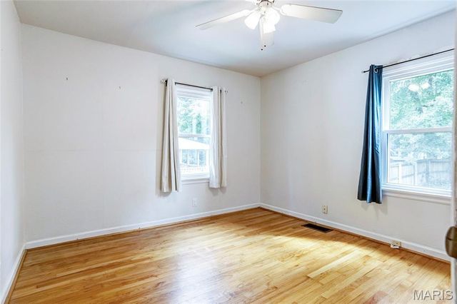 923 Tompkins Street, St Charles, MO 63301