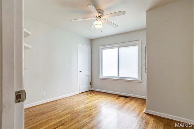 923 Tompkins Street, St Charles, MO 63301
