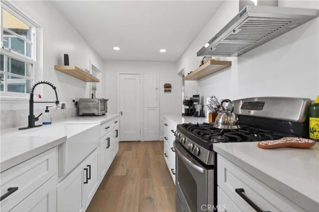 649 Plaza Serena, Ontario, CA 91764