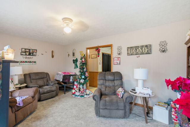 105 Gayla Ct, Portland, TN 37148