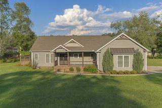 117 Indian Creek Rd, Hohenwald, TN 38462