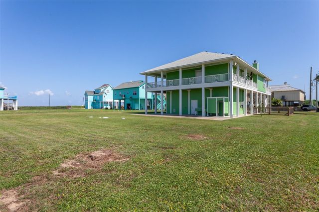 455 Atkinson, Crystal Beach, TX 77650