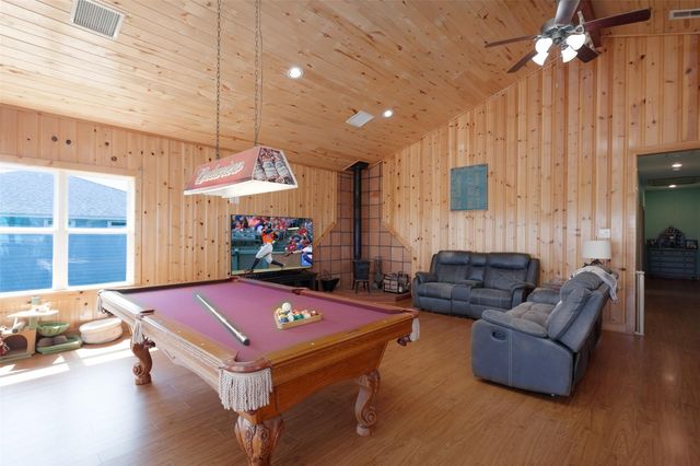 455 Atkinson, Crystal Beach, TX 77650