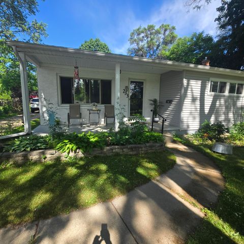 233 Clover Lane, Battle Creek, MI 49015