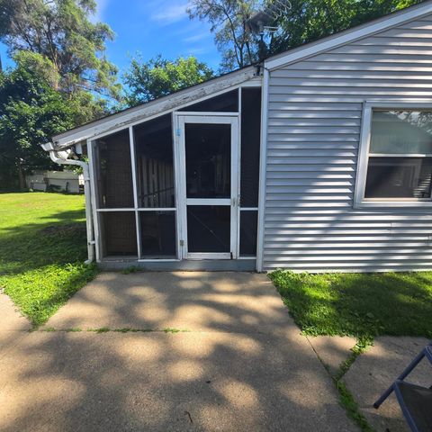 233 Clover Lane, Battle Creek, MI 49015