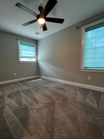 181 Christina St 1, Newton, MA 02461