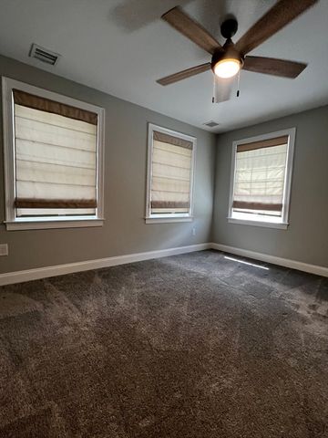 181 Christina St 1, Newton, MA 02461