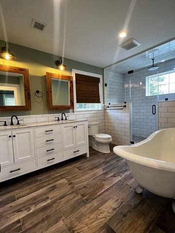 181 Christina St 1, Newton, MA 02461
