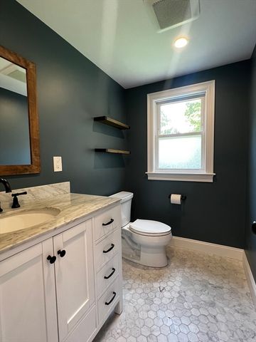 181 Christina St 1, Newton, MA 02461