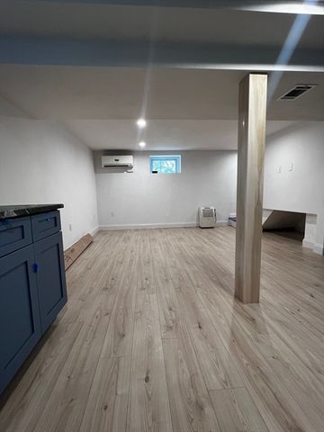 181 Christina St 1, Newton, MA 02461