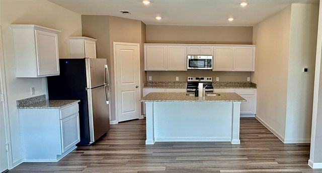 14200 Donahue Street, Pilot Point, TX 76258