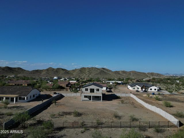 3835 W FOX Road, Laveen, AZ 85339