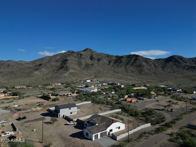 3835 W FOX Road, Laveen, AZ 85339