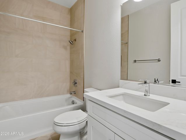3835 W FOX Road, Laveen, AZ 85339