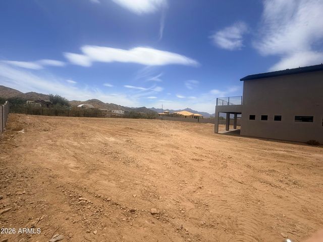 3835 W FOX Road, Laveen, AZ 85339