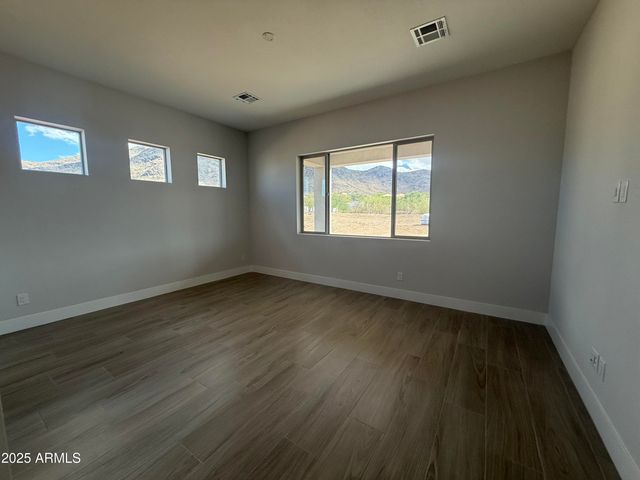 3835 W FOX Road, Laveen, AZ 85339