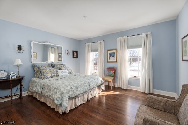 25 Golf View Dr, Franklin Twp., NJ 08540