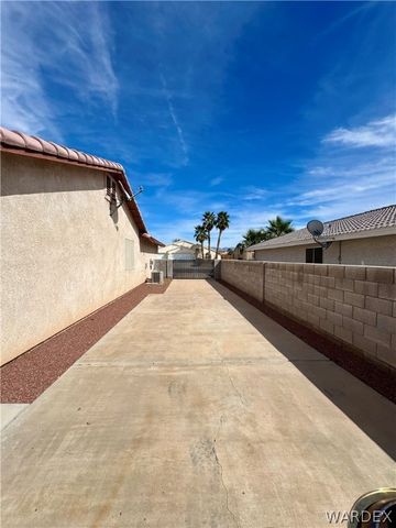 5159 S Amber Sands Drive, Fort Mohave, AZ 86426
