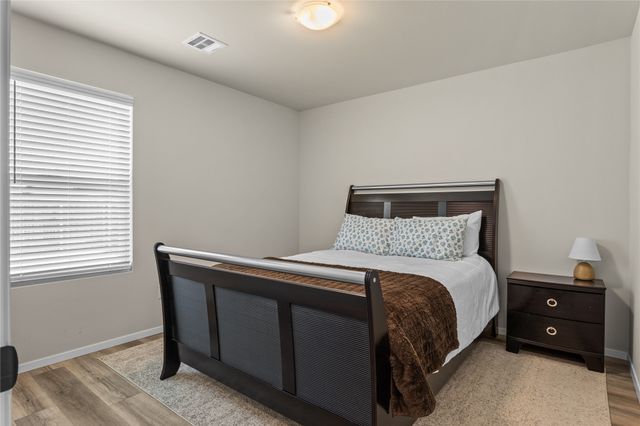 6807 S Indianwood Avenue W, Broken Arrow, OK 74011