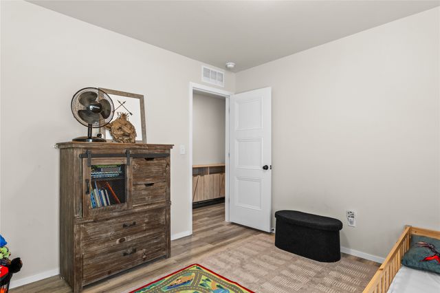 6807 S Indianwood Avenue W, Broken Arrow, OK 74011