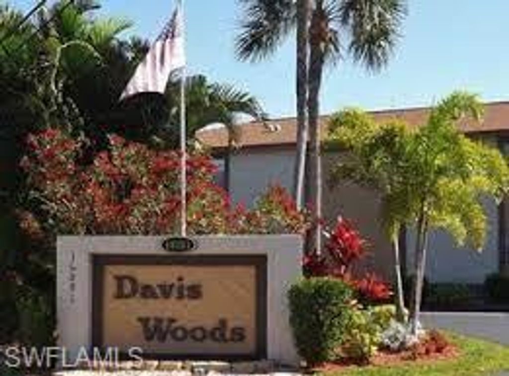 16881 Davis RD NW # 814, Fort Myers, FL 33908