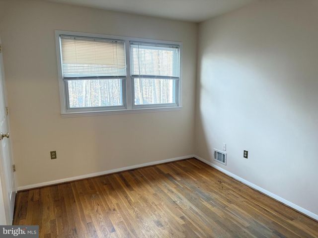 12003 SKIPJACK CT, Woodbridge, VA 22192