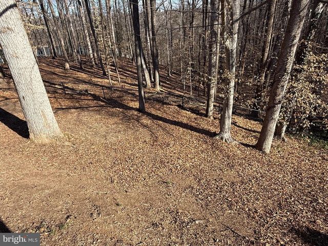 12003 SKIPJACK CT, Woodbridge, VA 22192