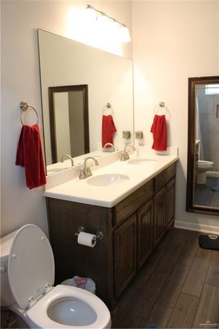 1318 E Sonador S Drive, Edinburg, TX 78542