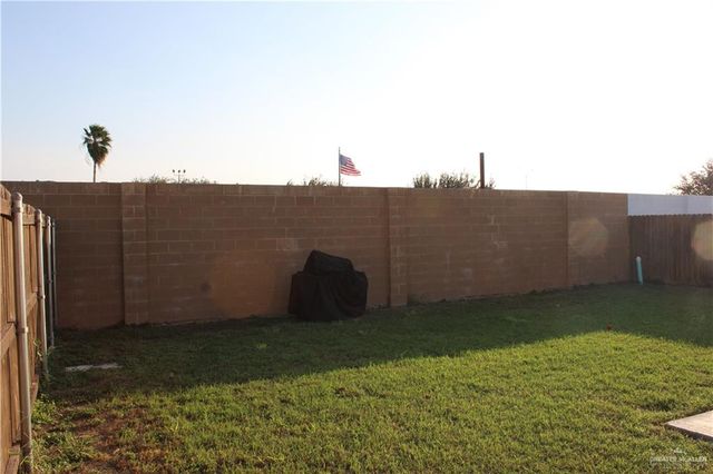 1318 E Sonador S Drive, Edinburg, TX 78542