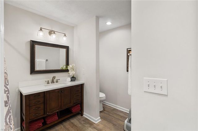 1715 Holly View DR, Gloucester Point, VA 23062