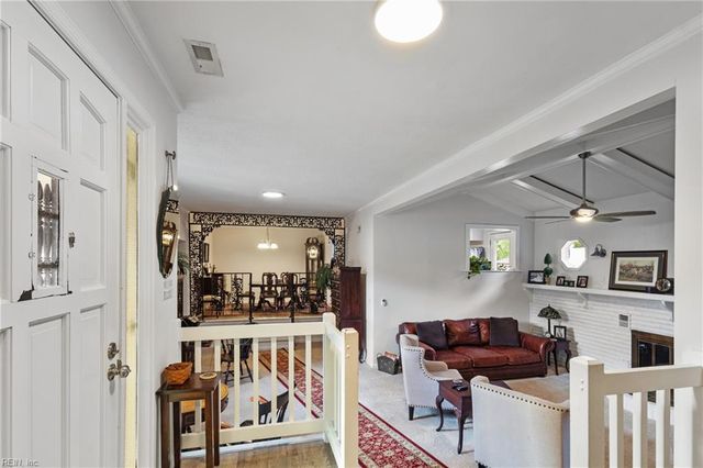 1715 Holly View DR, Gloucester Point, VA 23062