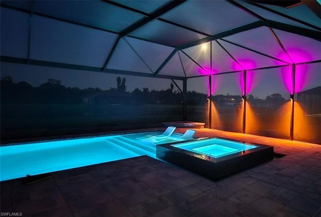 17120 Serengeti CIR, Alva, FL 33920