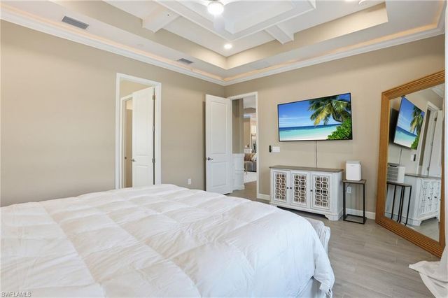 17120 Serengeti CIR, Alva, FL 33920