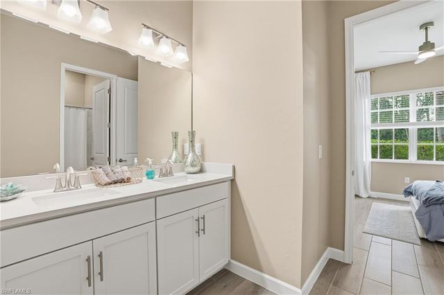 17120 Serengeti CIR, Alva, FL 33920