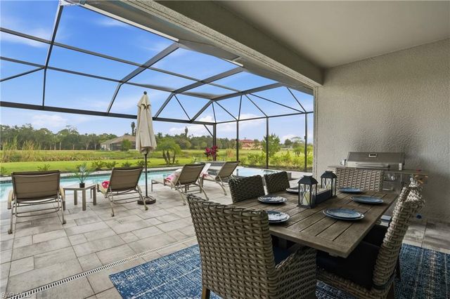 17120 Serengeti CIR, Alva, FL 33920