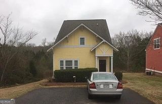 2070 Lakeside Drive, Athens, GA 30605