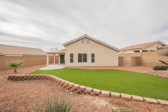 2332 Thornwood Castle Drive, Laughlin, NV 89029